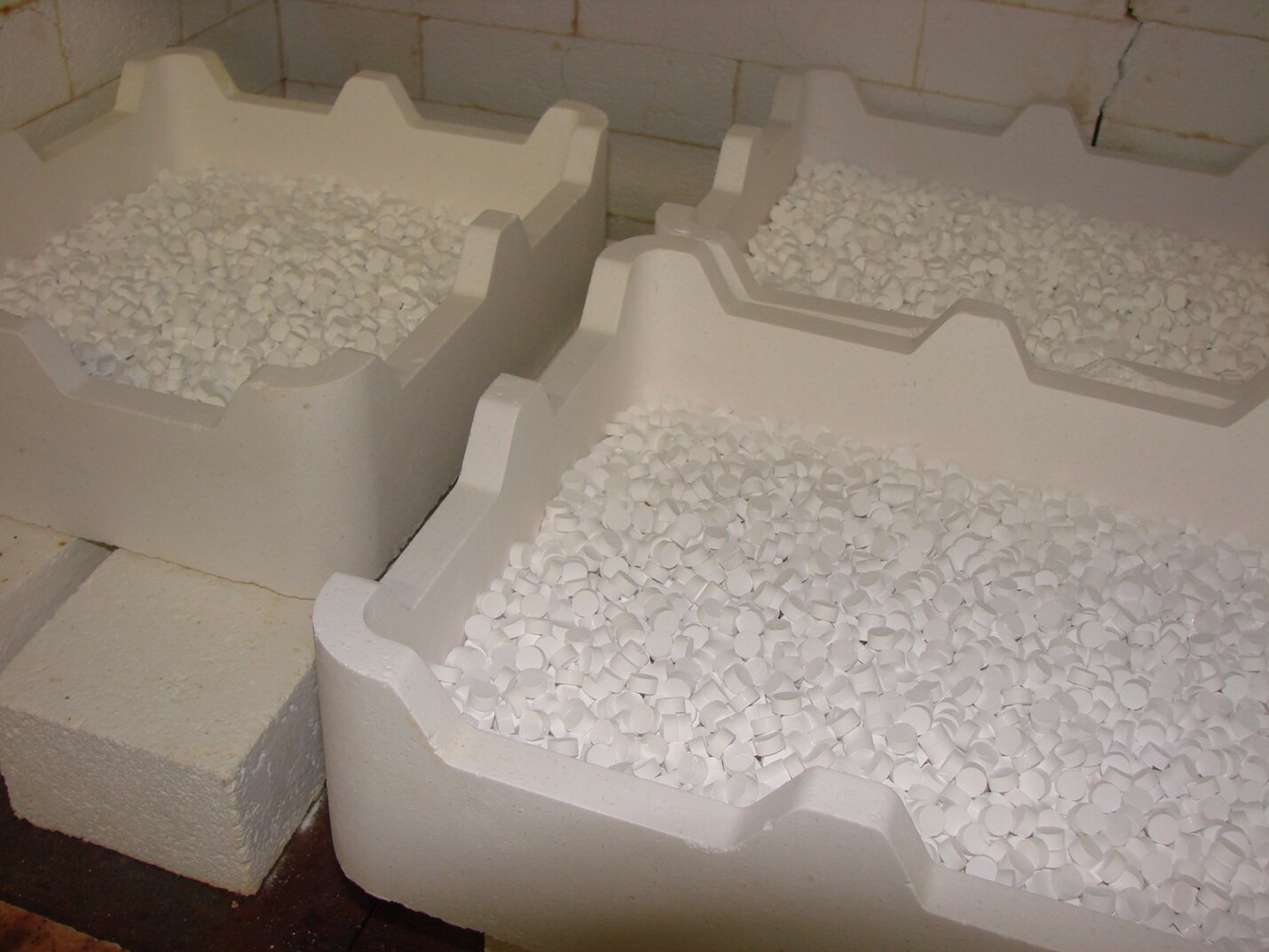 Tantalum Oxide Tablets